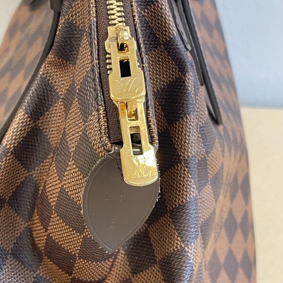 Louis Vuitton Verona GM Damier Ebene Shoulder Bag - Preowned - Picture 6 of 16